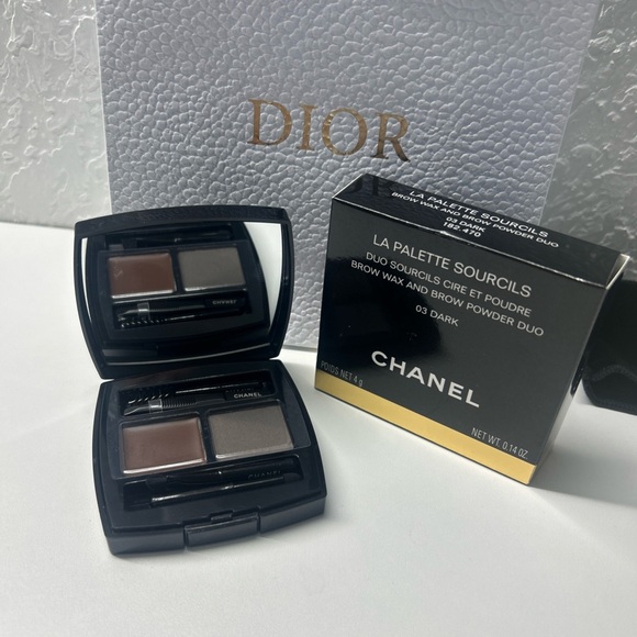 CHANEL Brow Palette in Rich Brown - Picture 4 of 4